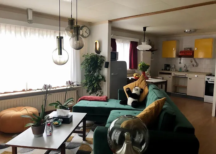 Retro Relax Midden In Het Bos Op De Veluwe In Chalet