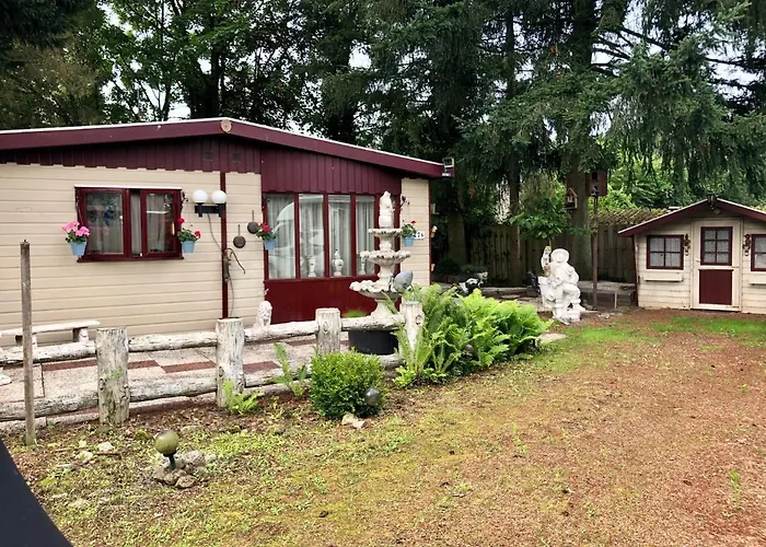 Chalet Retro Relax Midden In Het Bos Op De Veluwe In *