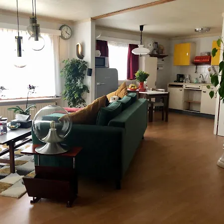 Retro Relax Midden In Het Bos Op De Veluwe In Chalet